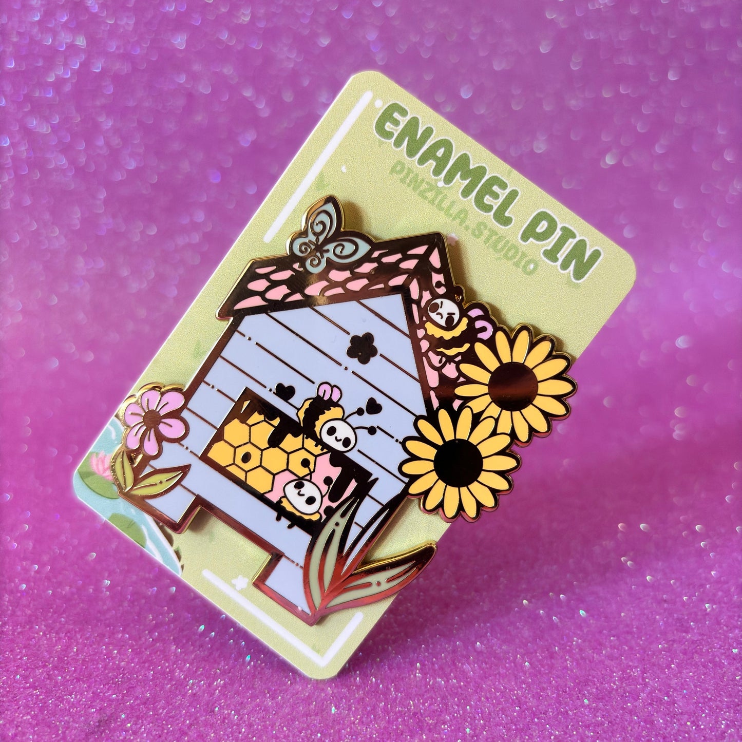BIG PREMIUM Stardew Valley game inspired Beehive hard enamel pin