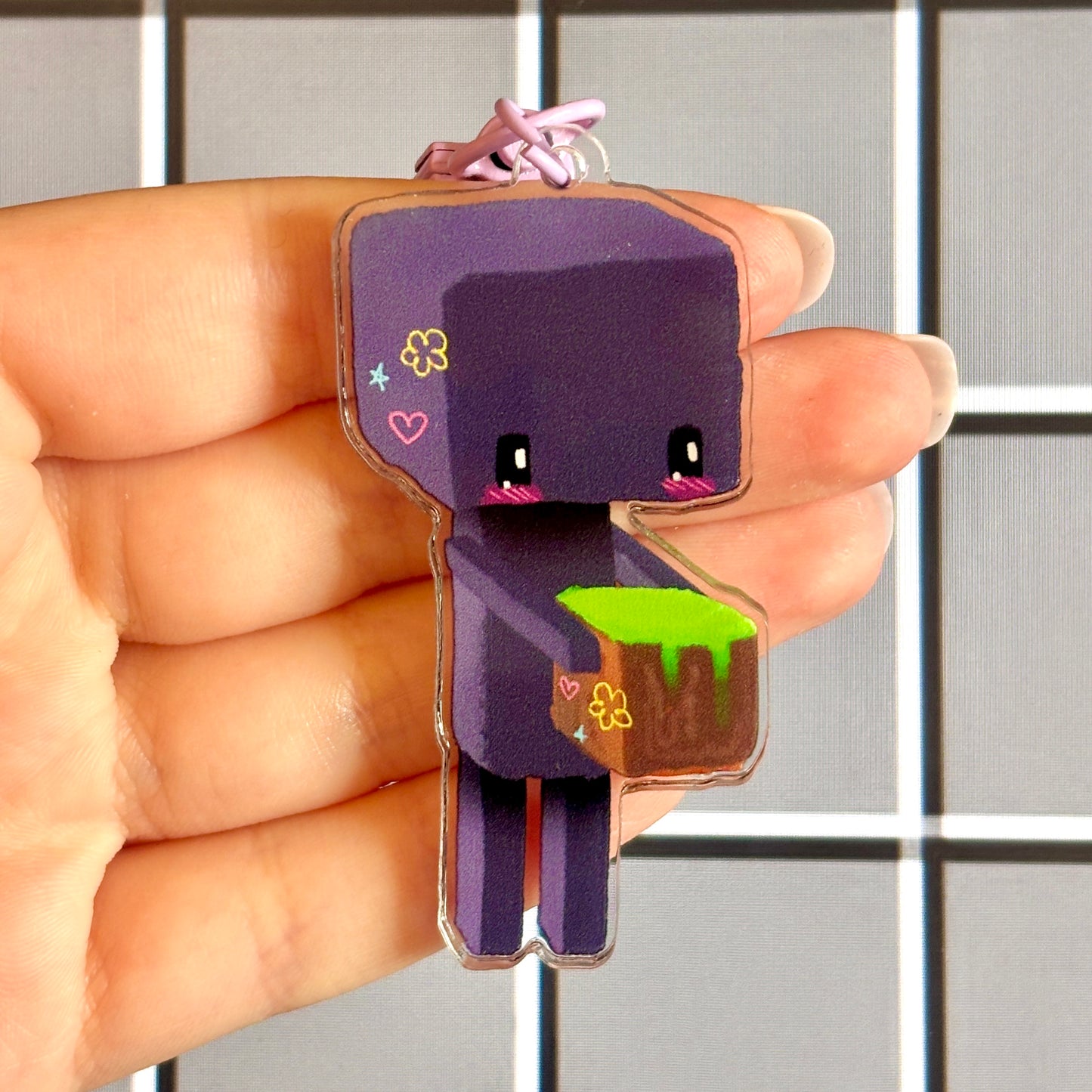 Cute Minecraft Enderman Keychain – A Tiny Teleporting Friend!