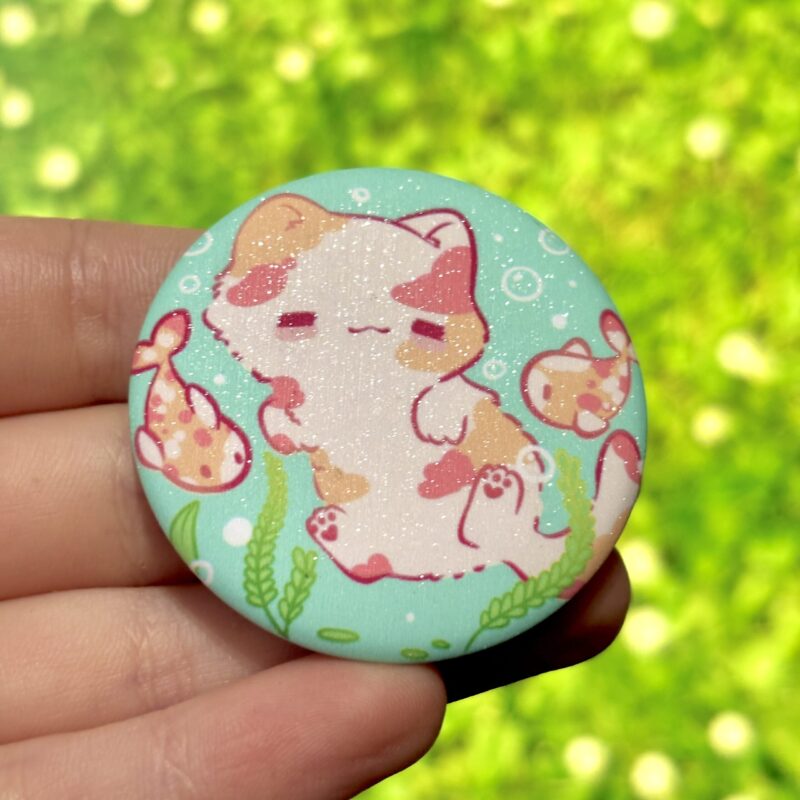 Glitter Button Pin - Cat With Fish